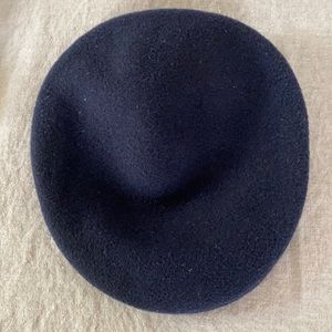 Navy Kangol 504 Woolf Cap